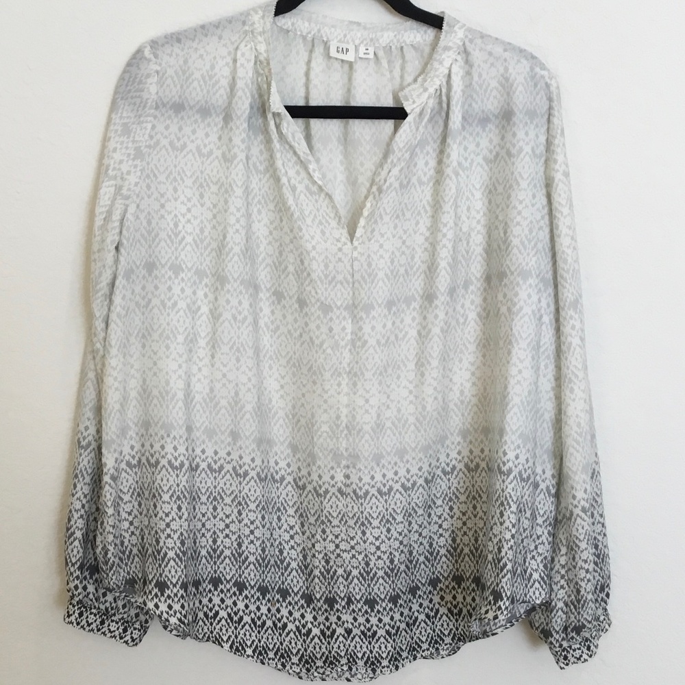 COPY - Gap flowy longsleeve blouse